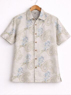 Tommy Bahama~100% Silk~Hawaiian Paisley~ Camp Button Down Shirt~Size Medium